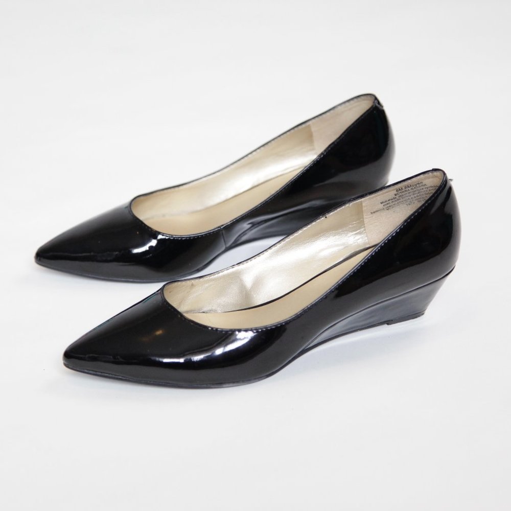 Bandolino Pointed Toe Black Wedge Heels, Ladies Women's Size 6M